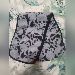 Gap Kids, Boys, Skull Print Scarf